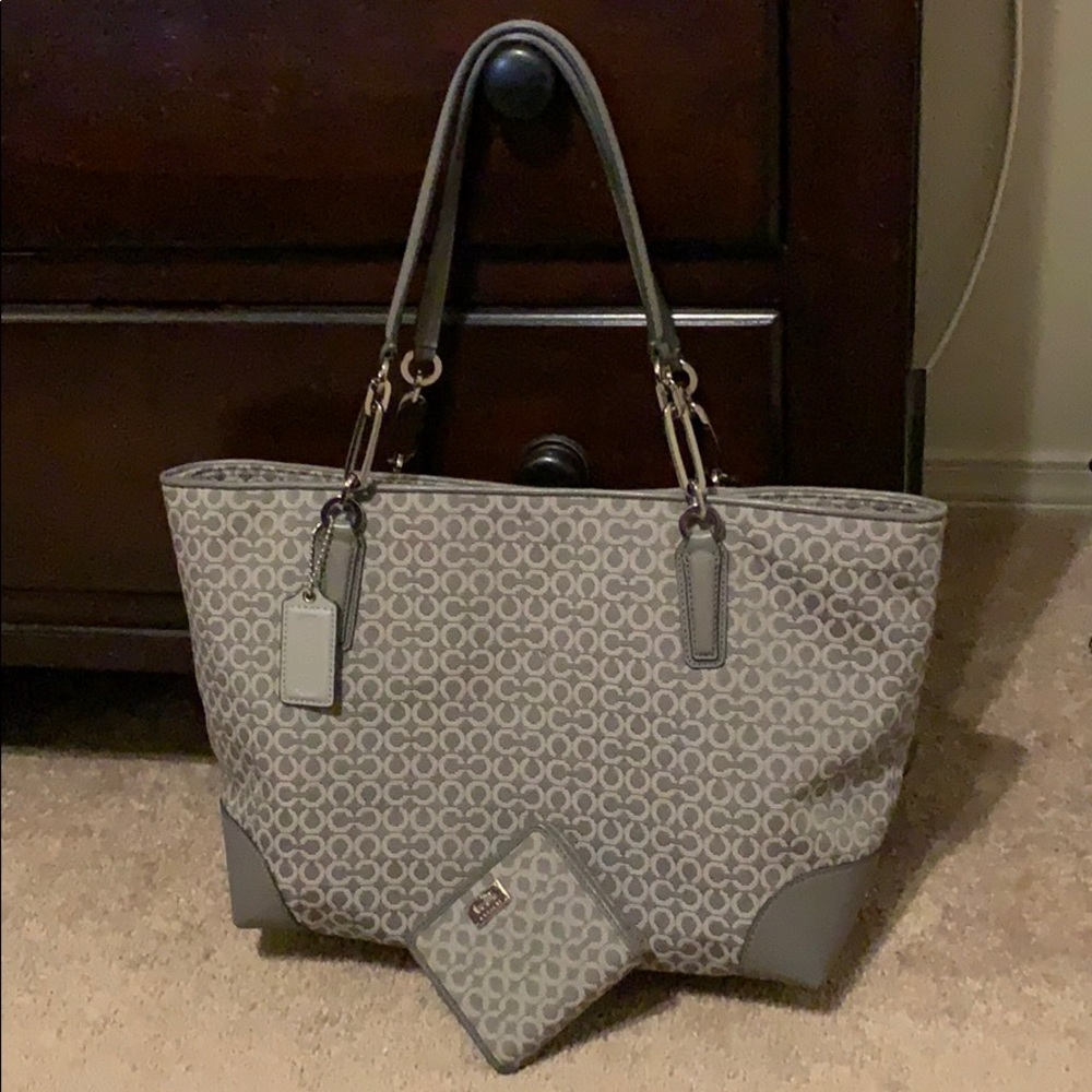 Coach tote and wallet